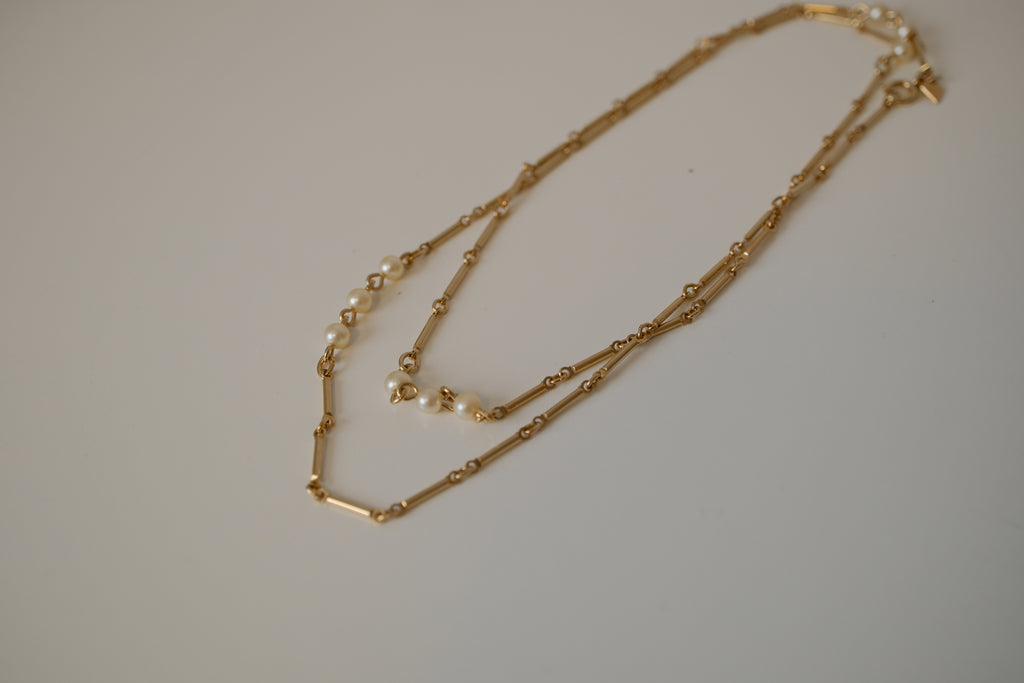 Sarah Cov delicate gold toned pearl necklace