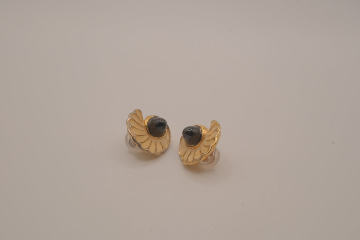 Vintage D’Orlan shell-shaped clip-on earrings