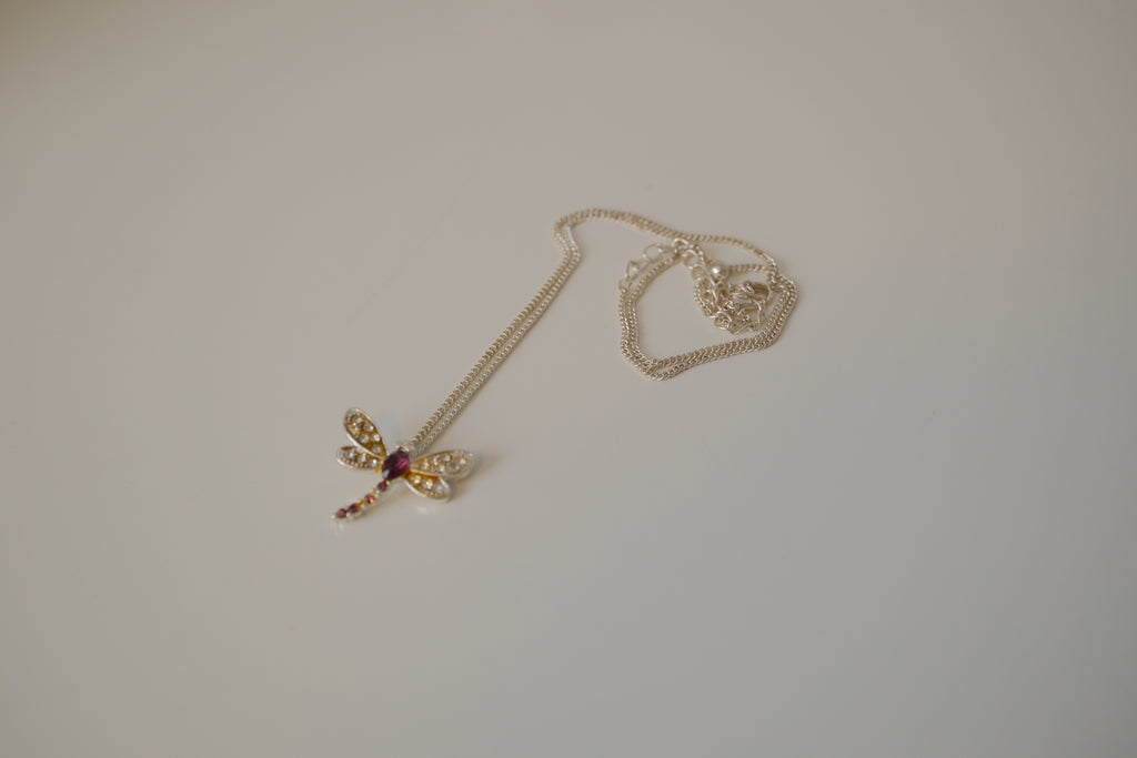 Decorative DragonFly pendant necklace