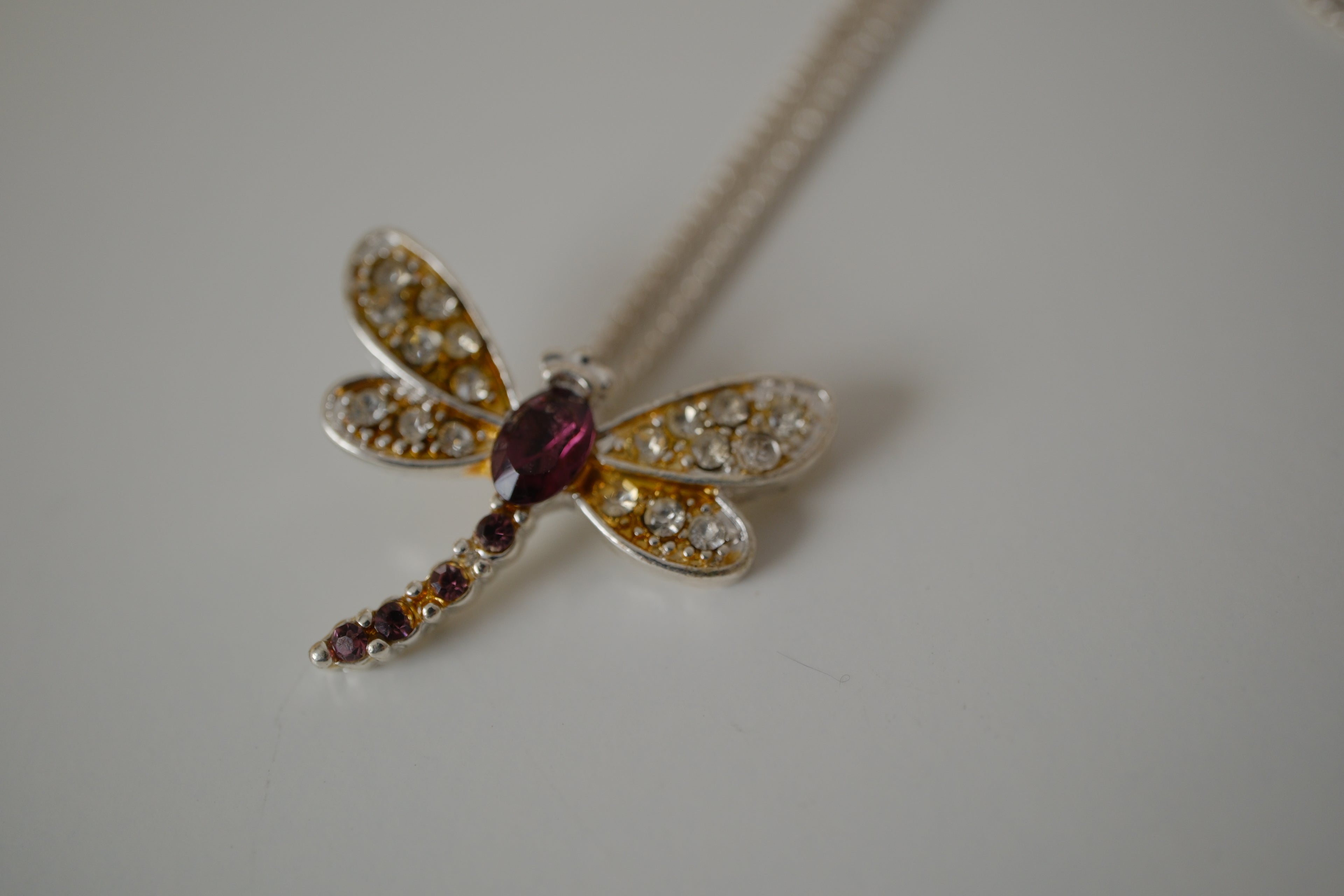 Decorative DragonFly pendant necklace