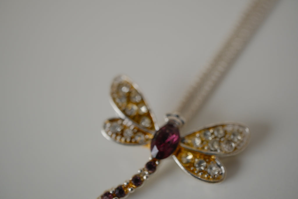 Decorative DragonFly pendant necklace
