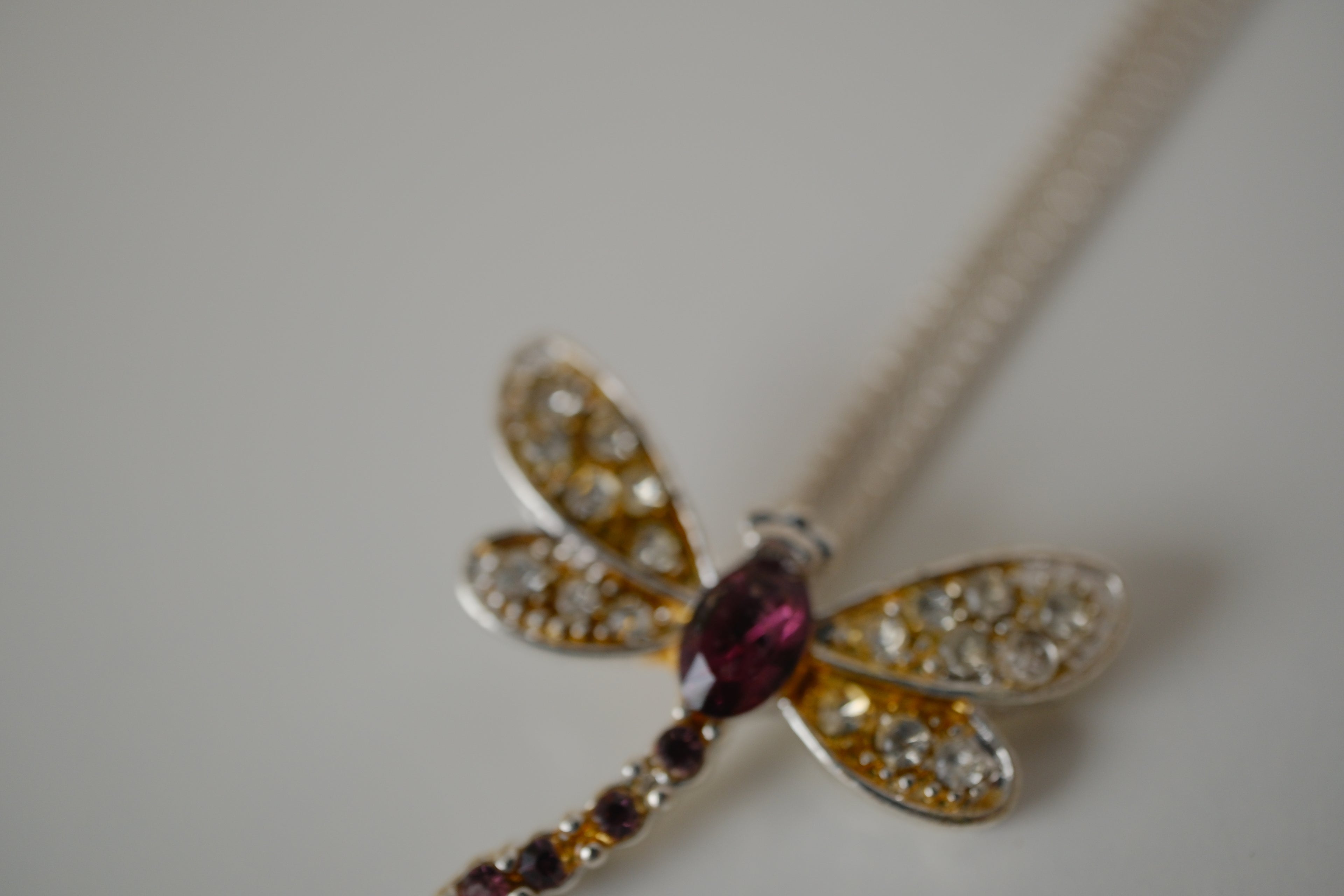 Decorative DragonFly pendant necklace