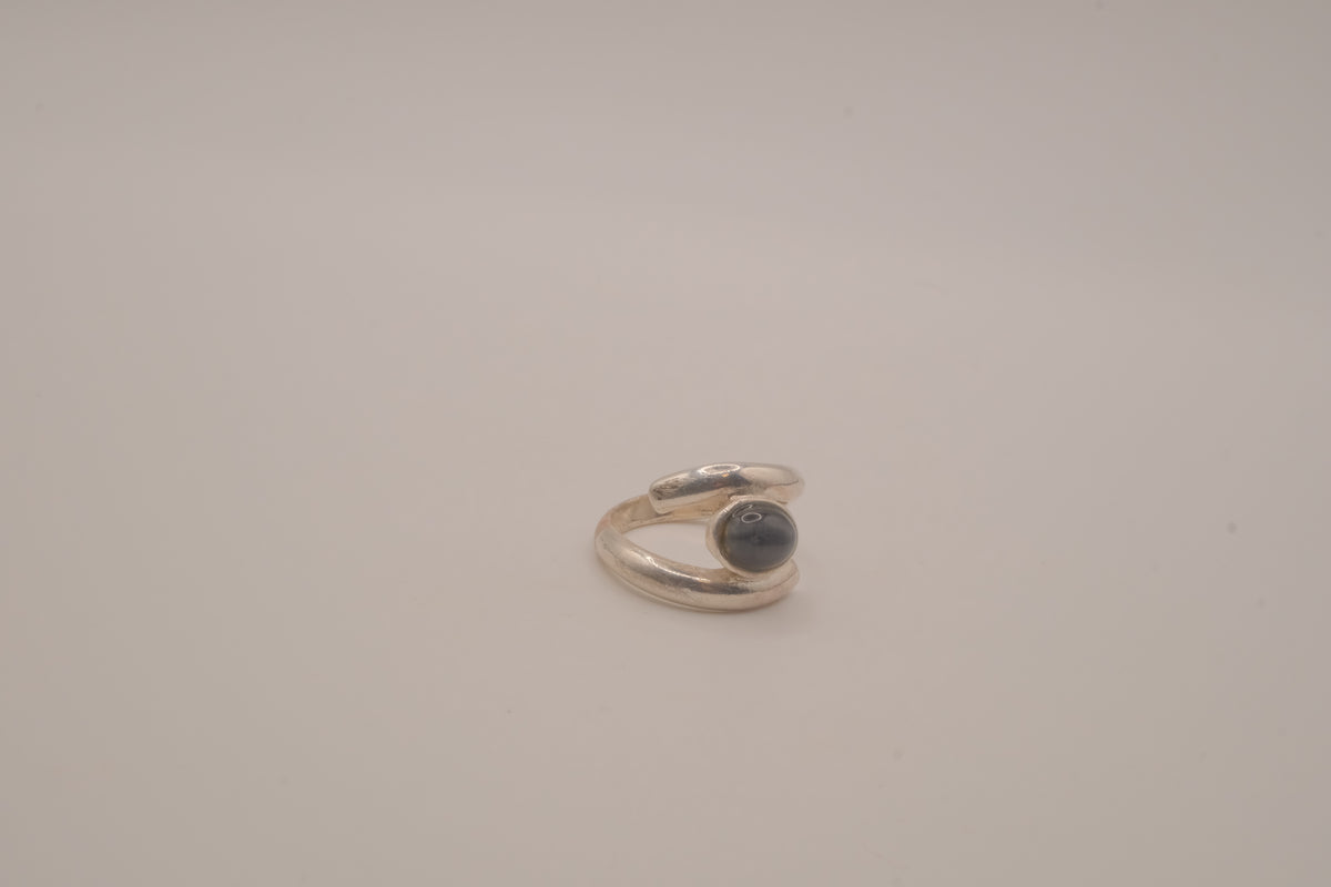 Vintage silver tone bypass ring