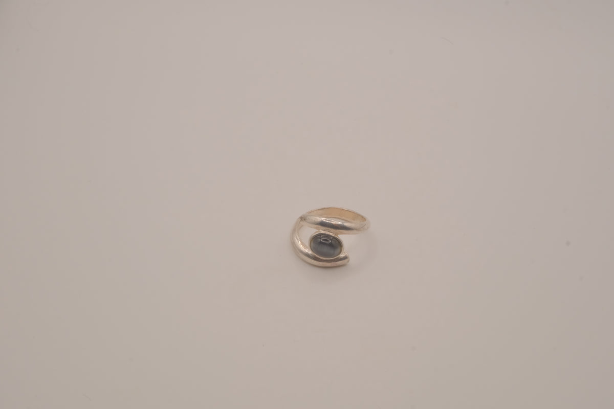 Vintage silver tone bypass ring