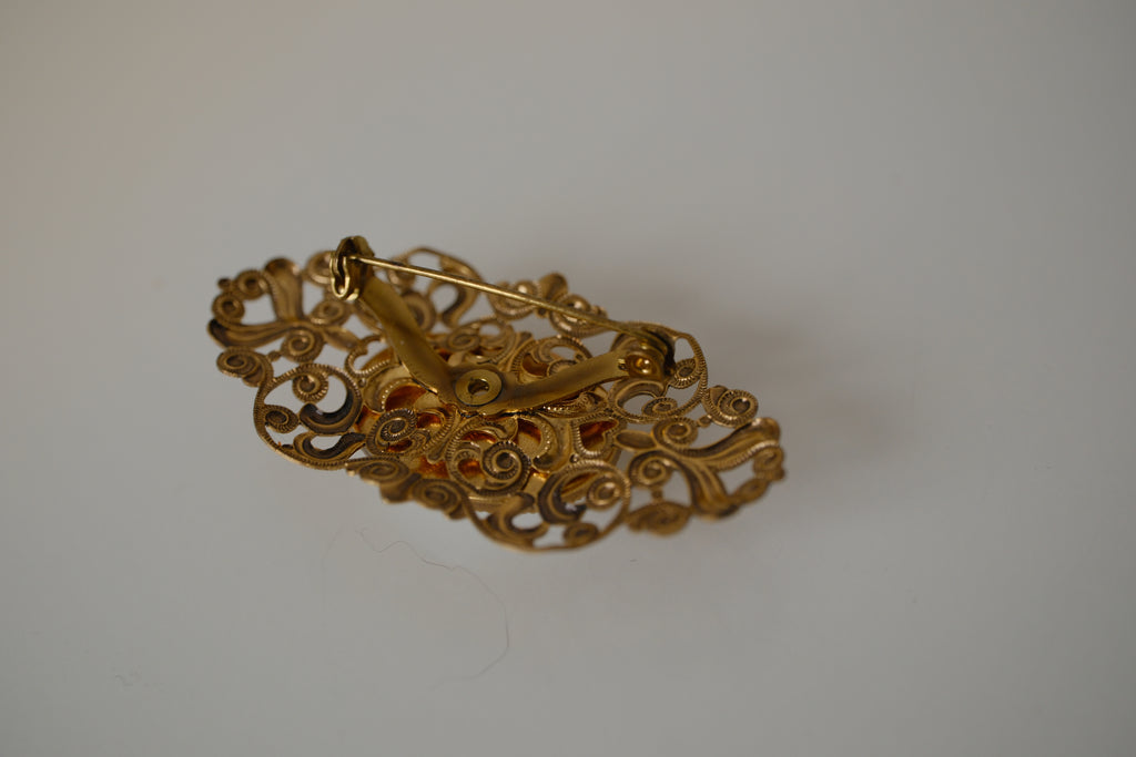Vintage Large faux Pearl brooch
