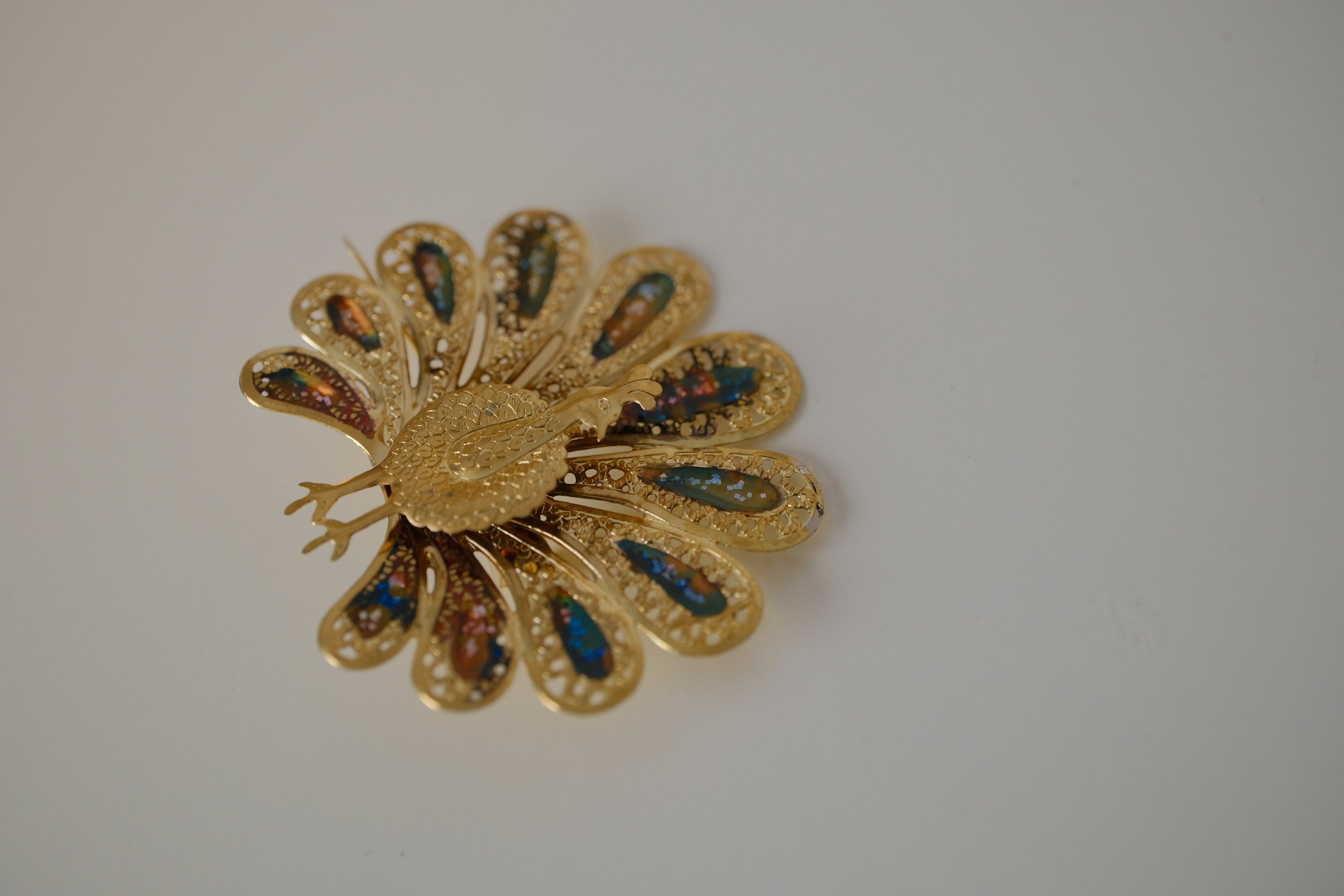 Vintage Peacock filigree brooch