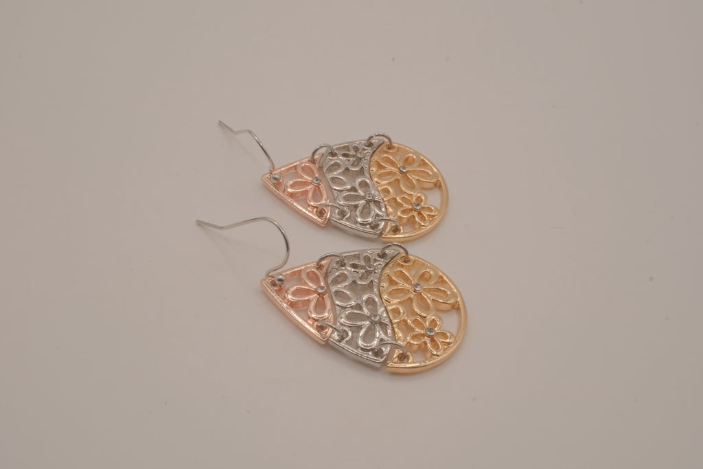 Mixed tone filigree teardrop dangle earrings