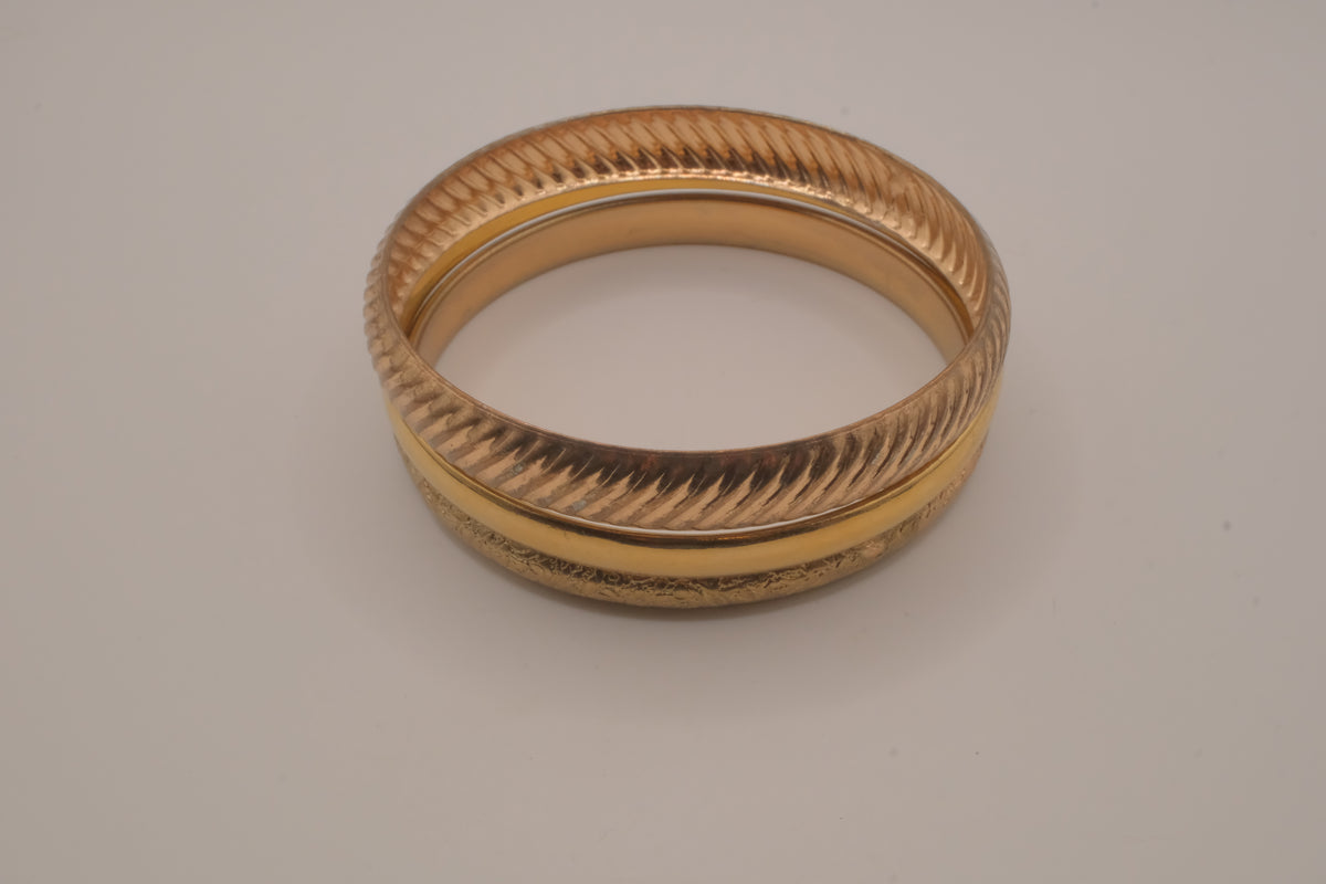 Gold-tone 3 set chunky bracelet stack