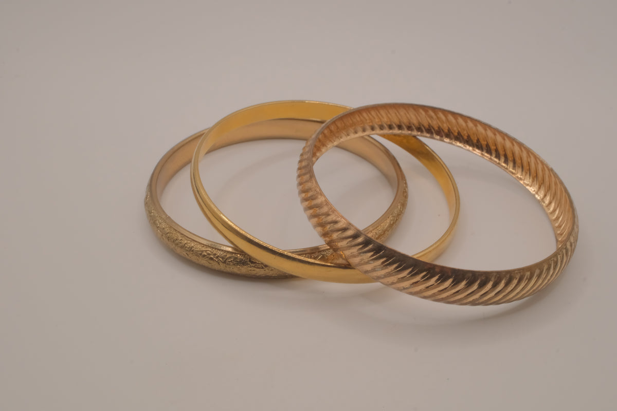 Gold-tone 3 set chunky bracelet stack