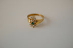 Vintage Gold toned Greena and white stone ring