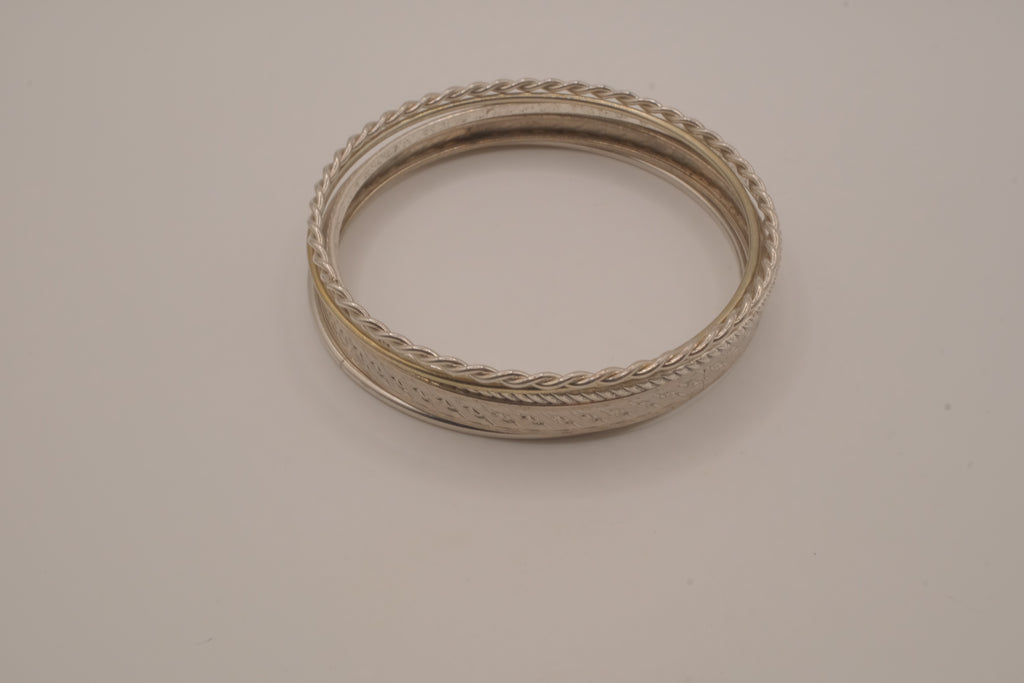 Set of 5 stacked mixed-textures silver &nbsp;tone bangle bracelets