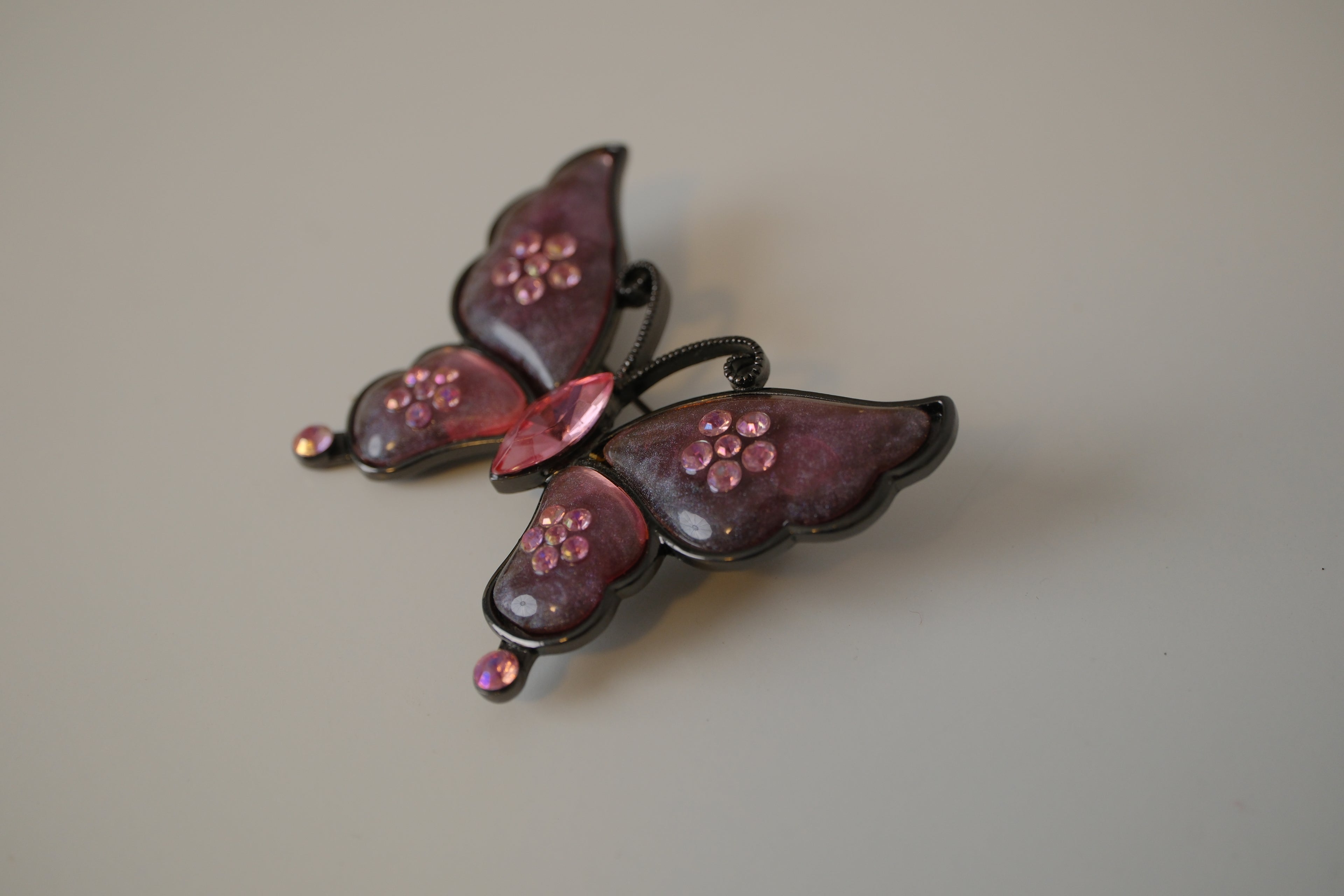 Purple gradient butterfly Brooch