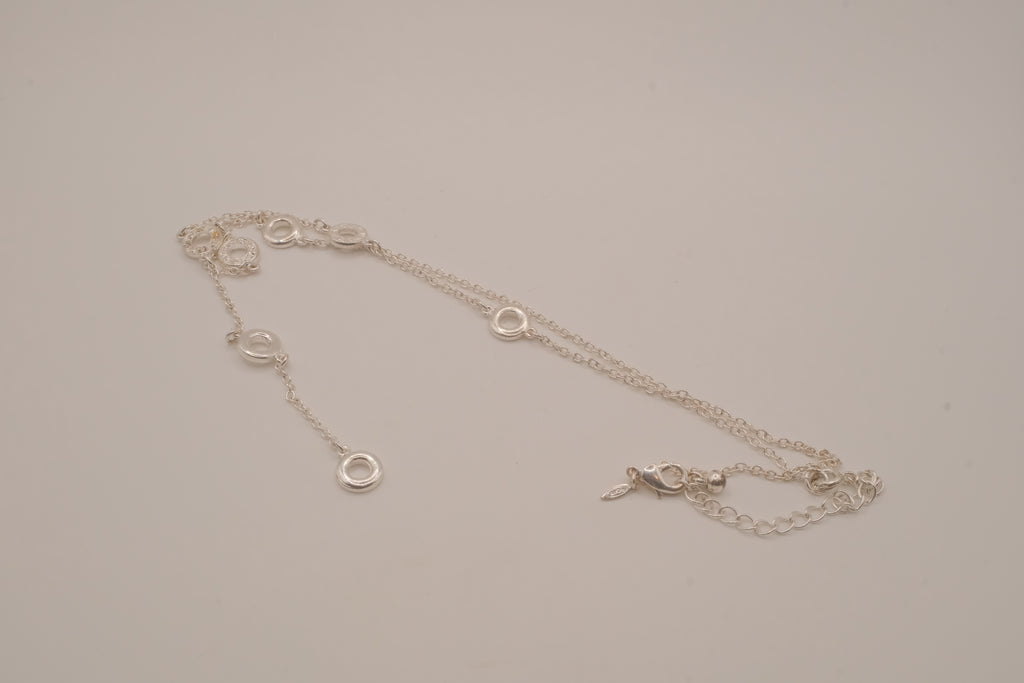Vintage Avon "Y" design circle lariat necklace