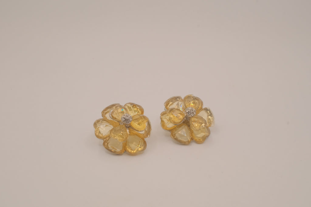 Yellow crystal flower stud earring