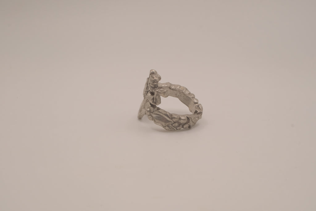 Vintage sculpted pewter angel ring