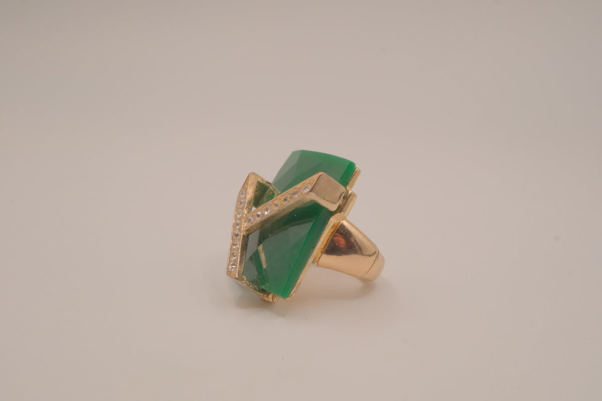 Vintage Green stone statement stretch ring