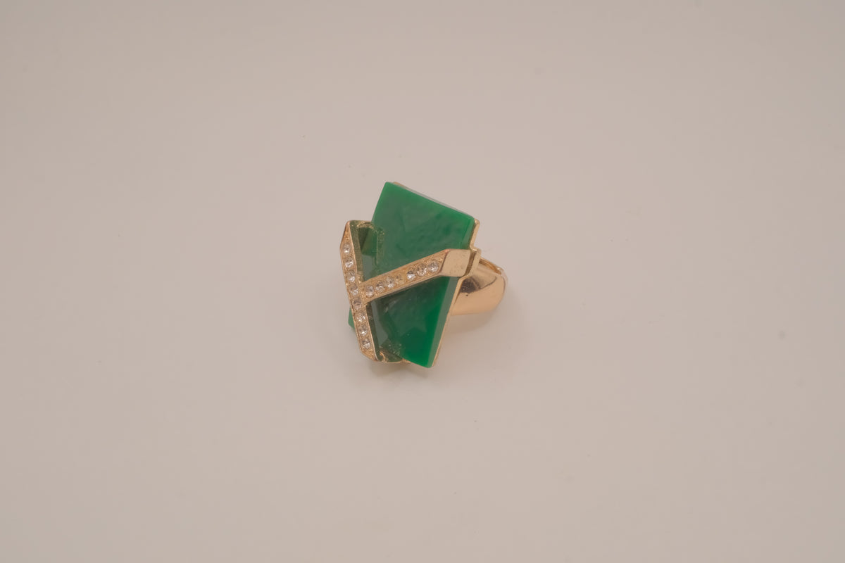 Vintage Green stone statement stretch ring
