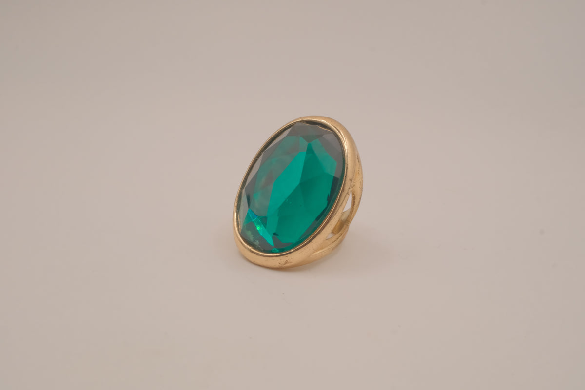Vintage large oval cocktail ring