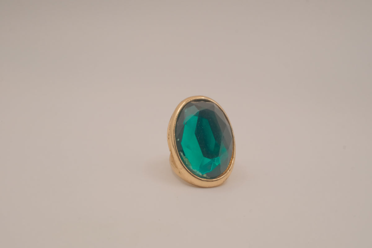 Vintage large oval cocktail ring