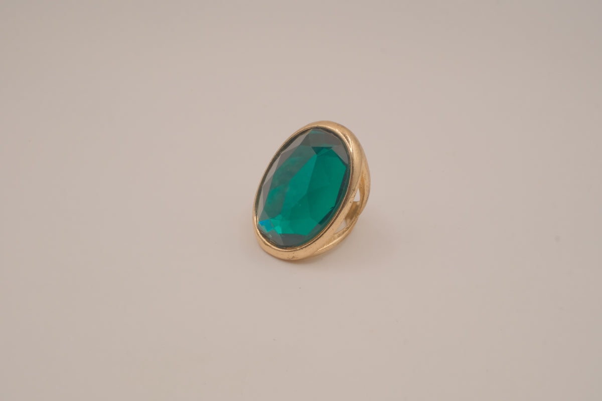 Vintage large oval cocktail ring