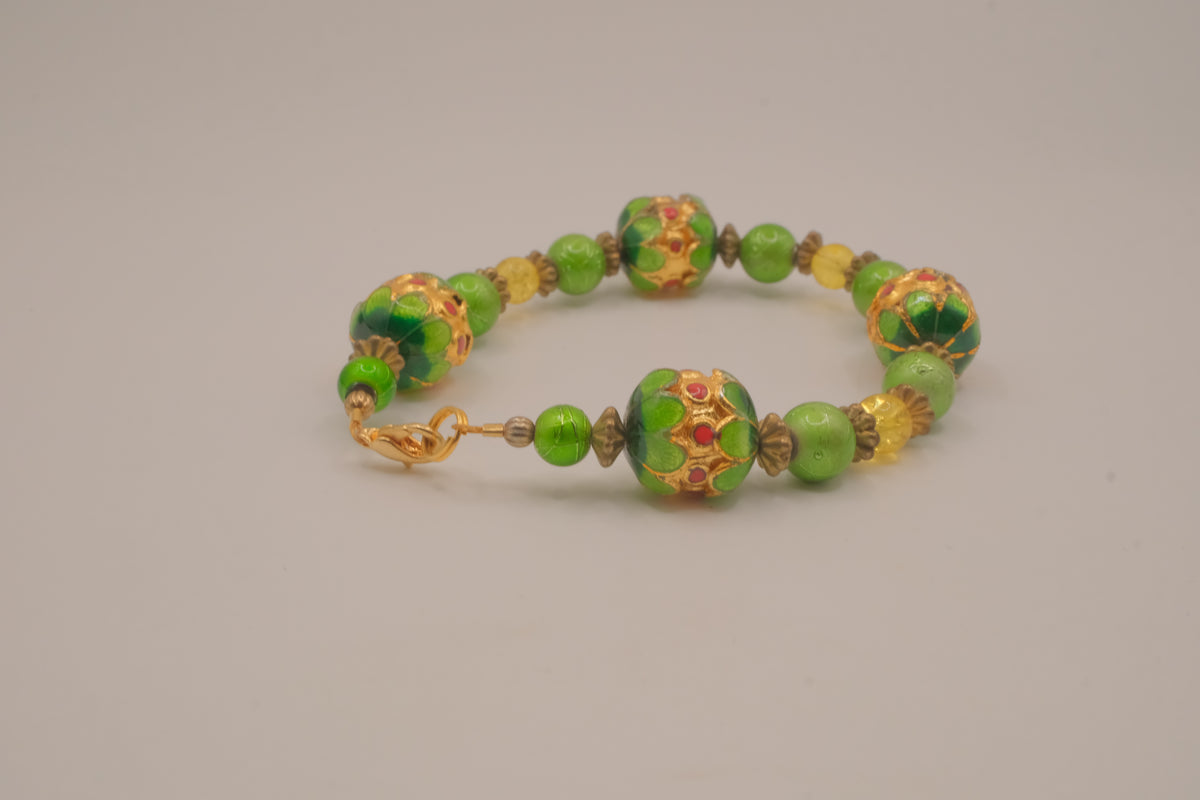 Vintage cloisonné enamel beaded bracelet