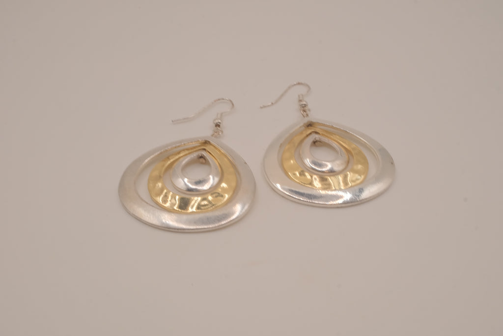 Two-tone layered teardrop dangle earrings