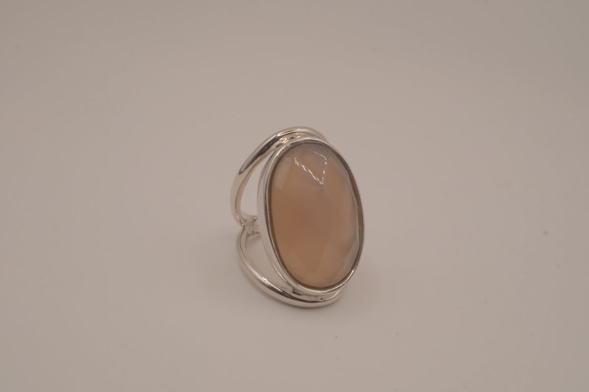 Vintage Lia Sophia Oval statement ring