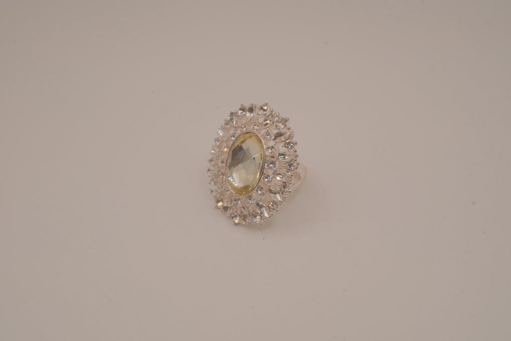 Vintage oversized oval cocktail ring
