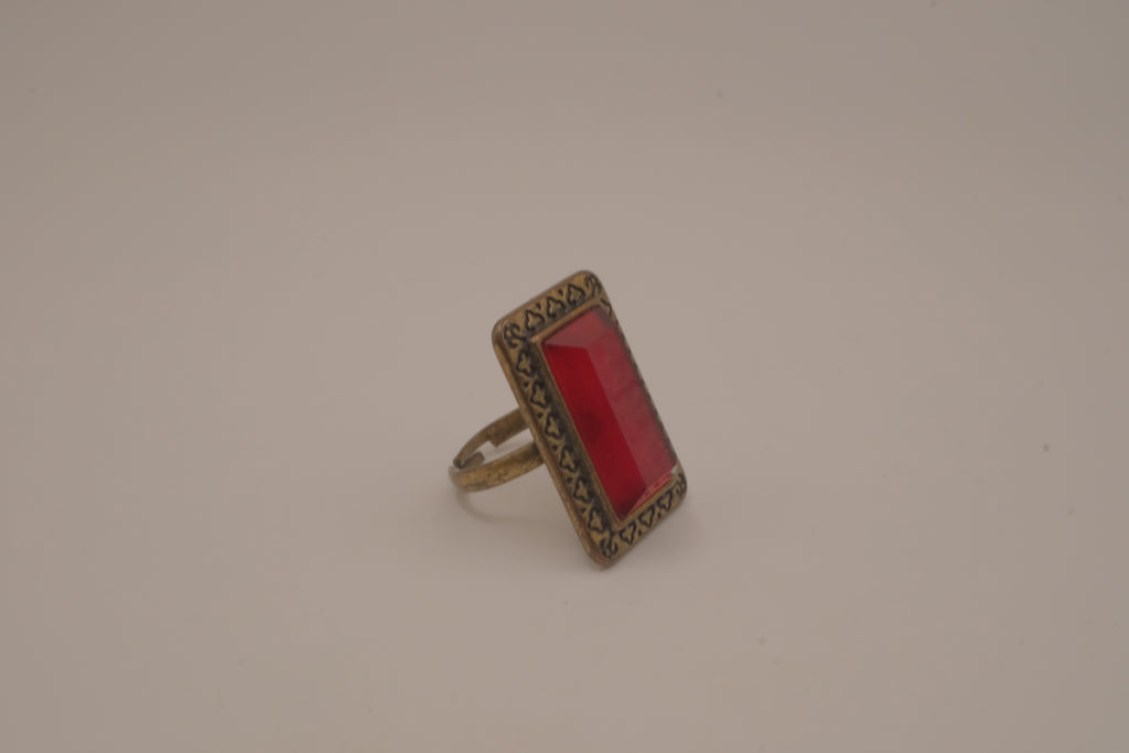 Vintage chunky gold dome cocktail ring