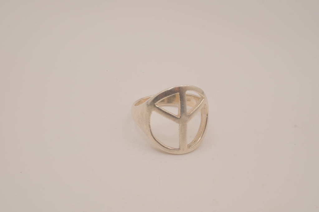 Vintage Sterling silver Peace sign ring