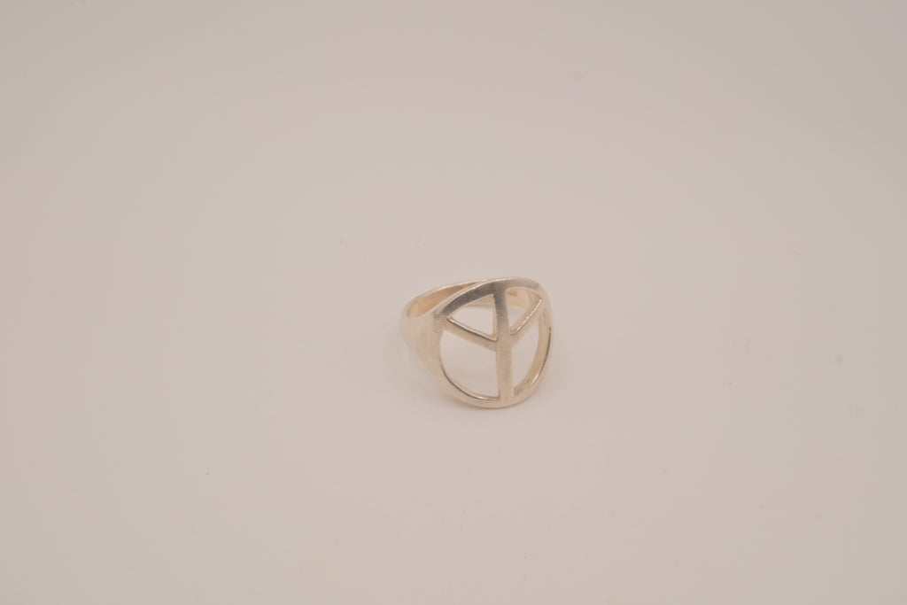 Vintage Sterling silver Peace sign ring