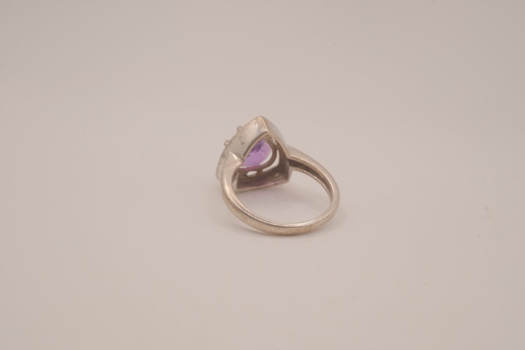 Vintage Sterling silver Amethyst statement ring