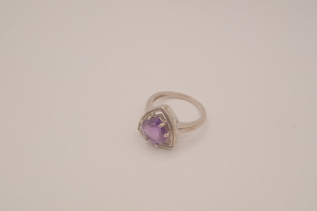 Vintage Sterling silver Amethyst statement ring