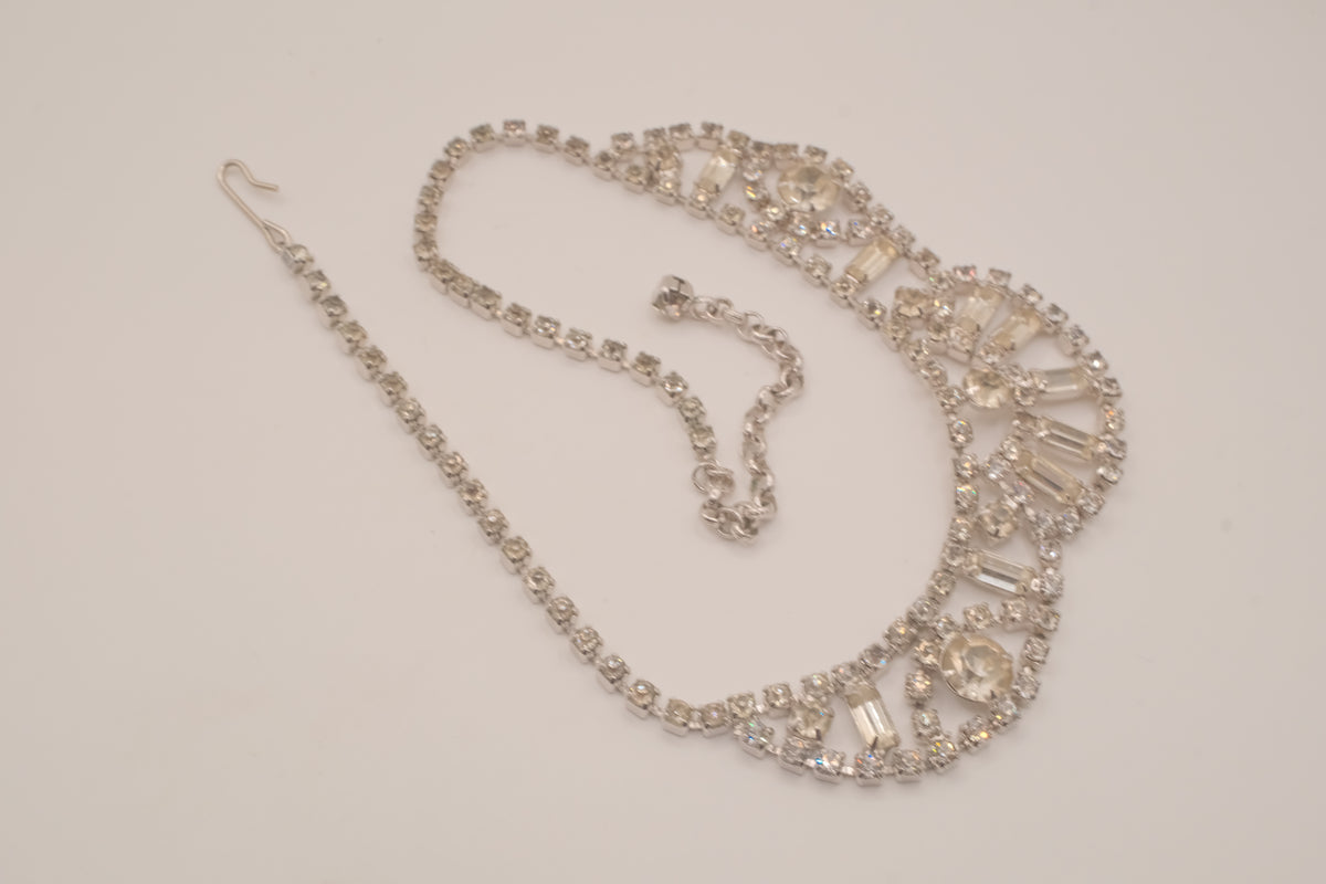 Vintage rhinestone collar bib necklace