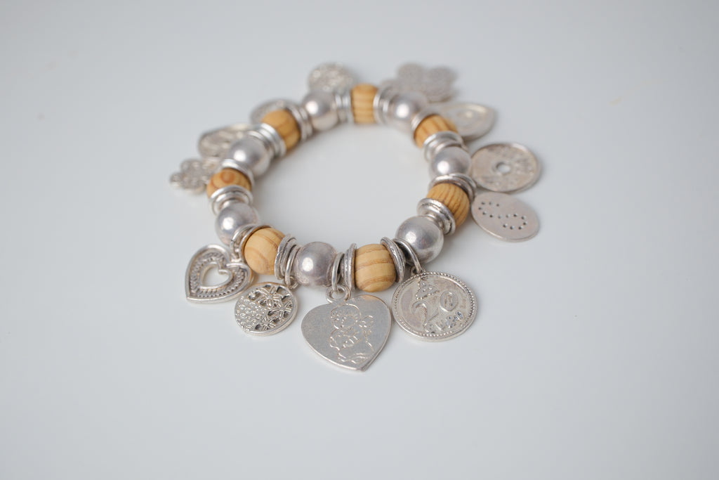 Vintage Wood and Silver tone streach bracelet