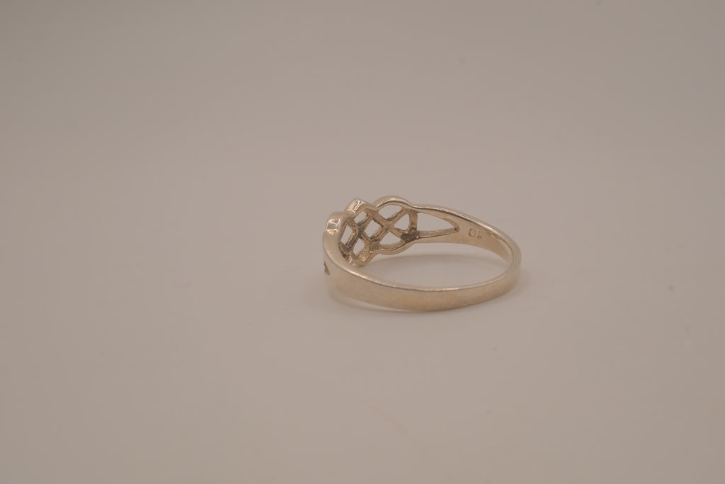 Sterling silver Celtic knot ring