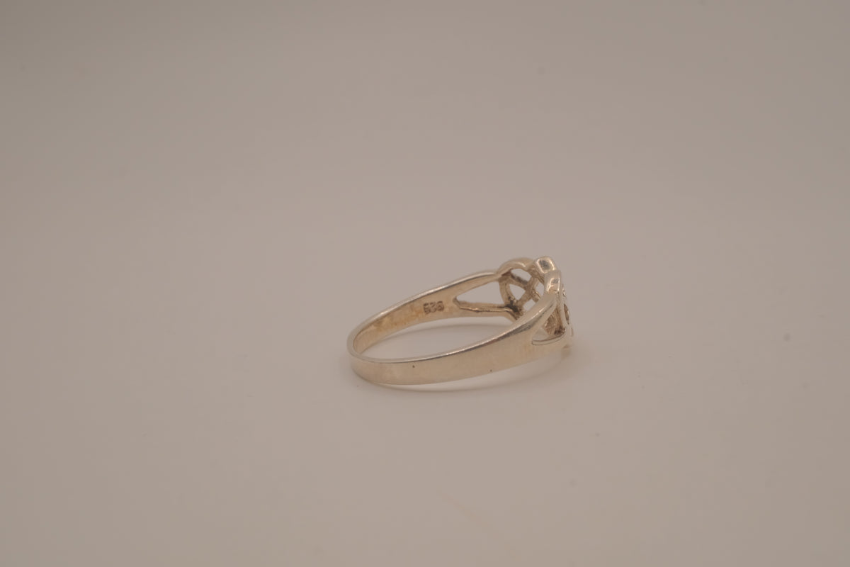 Sterling silver Celtic knot ring