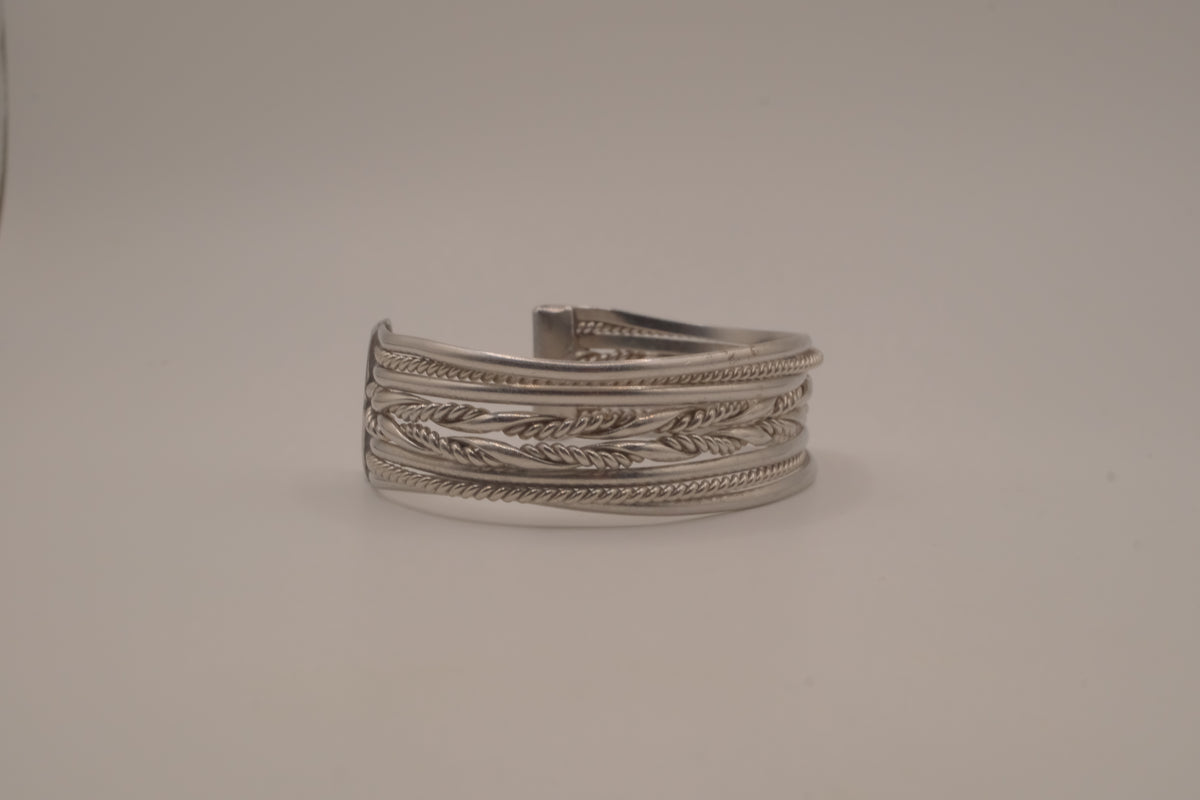 Vintage silver tone split-shank cuff bracelet