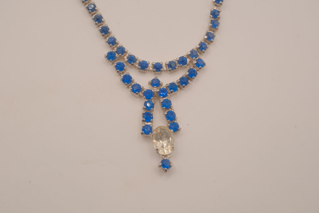 Vintage mid century Cobalt blue rhinestones necklace