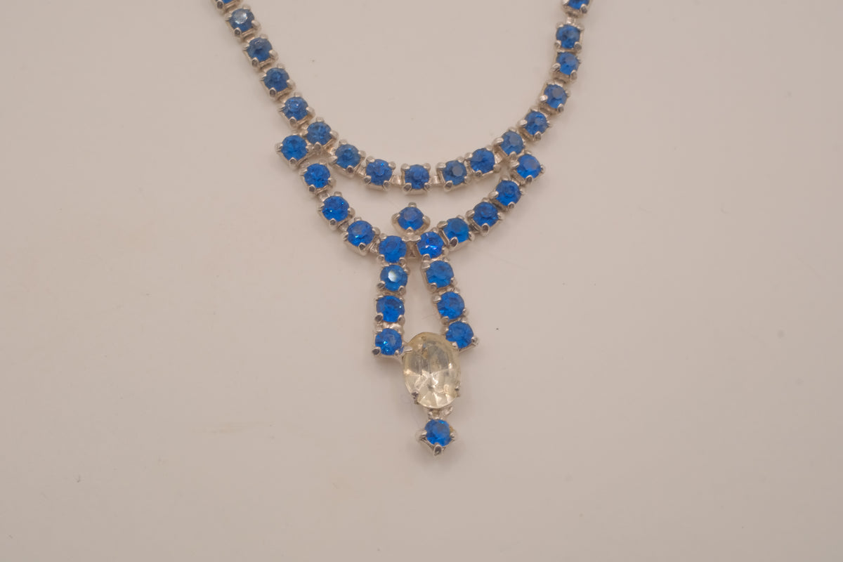 Vintage mid century Cobalt blue rhinestones necklace