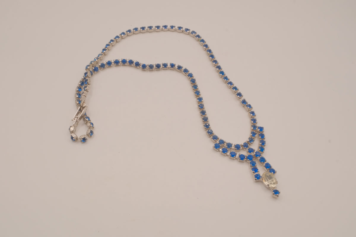 Vintage mid century Cobalt blue rhinestones necklace