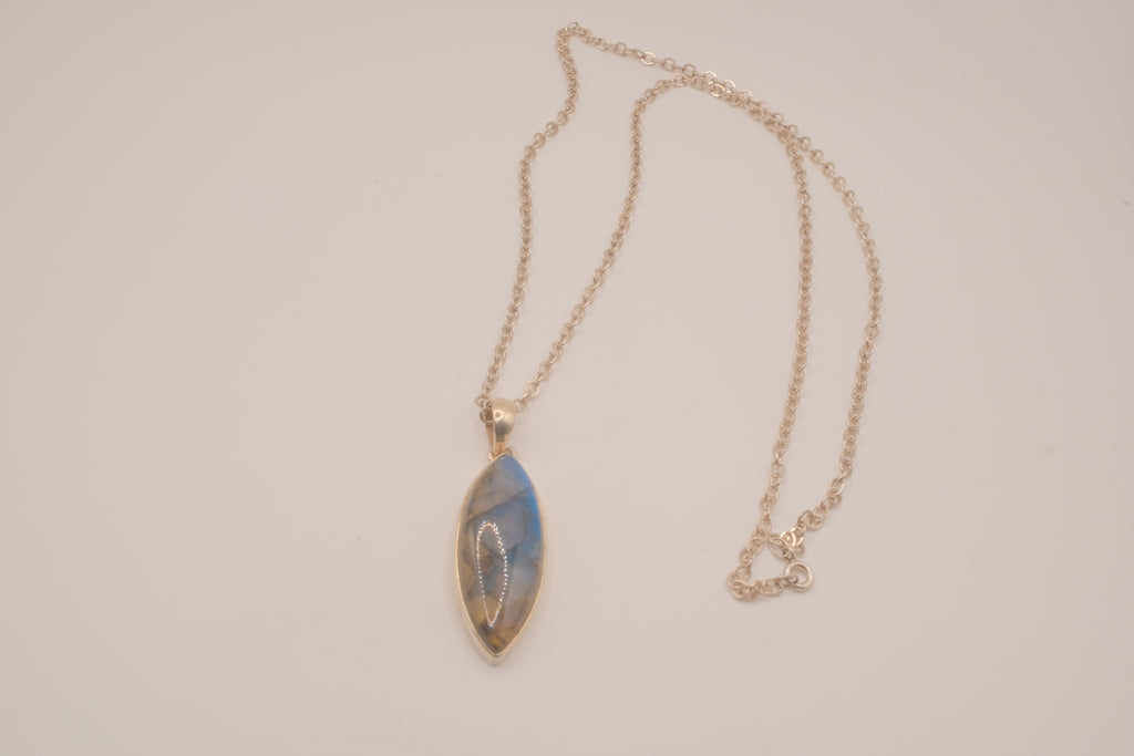 Sterling silver marquise-cut labradorite pendant necklace