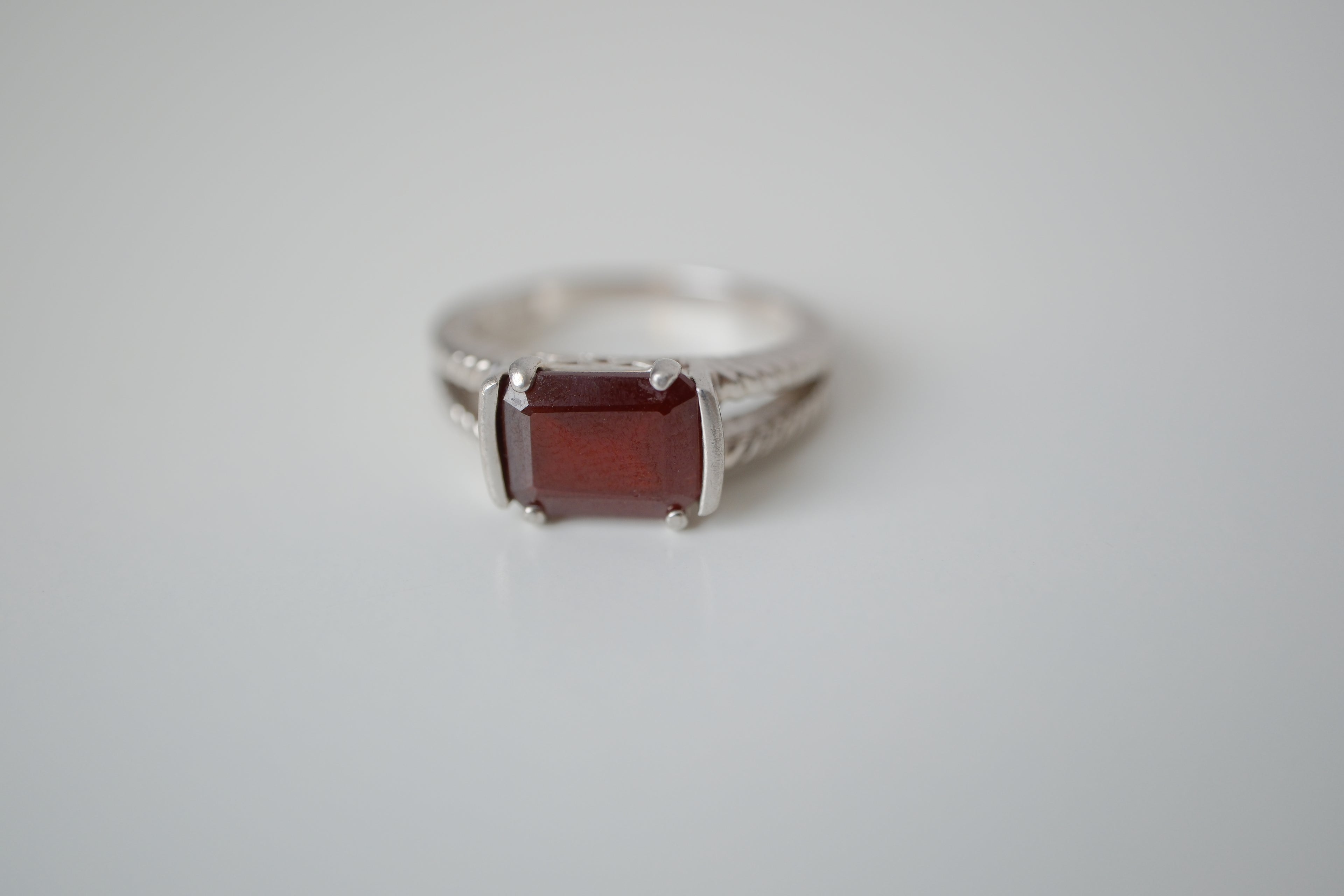 Vintage NVC sterling silver garnet solitaire ring
