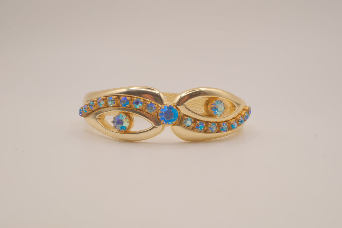 Vintage mid-century hinged clamper cuff bracelet