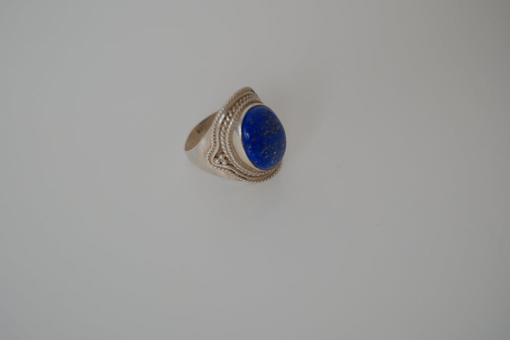Vintage Sterling silver Lapis Lazuli ring