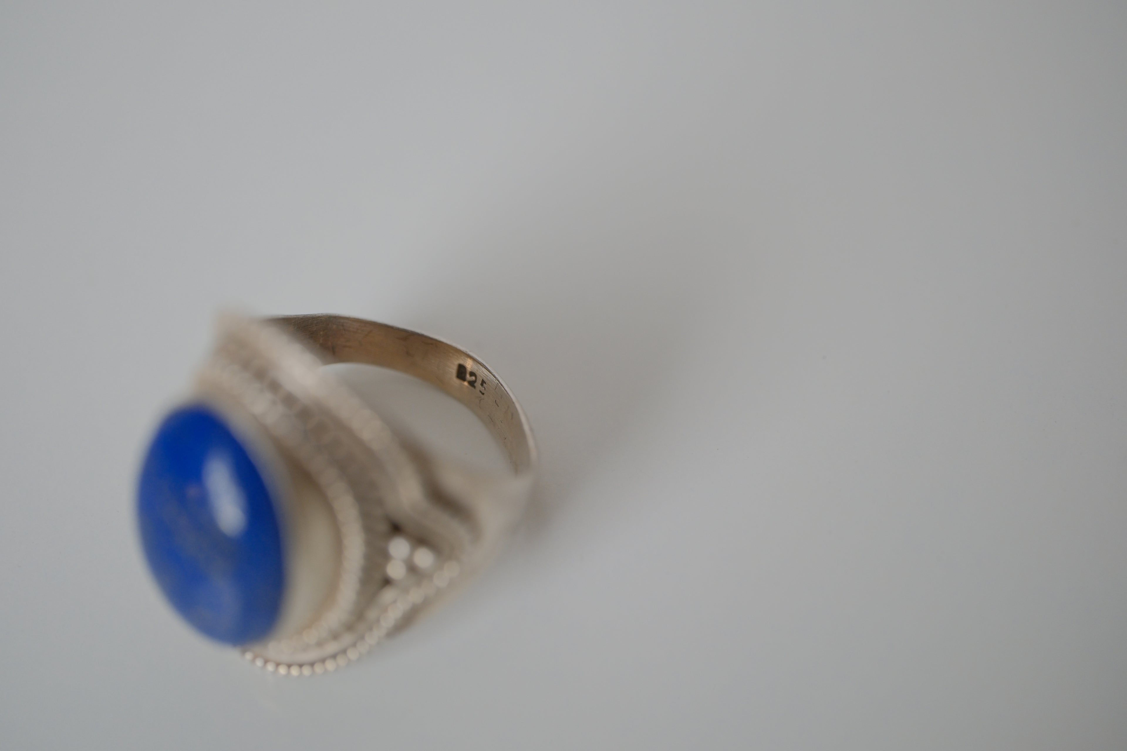 Vintage Sterling silver Lapis Lazuli ring