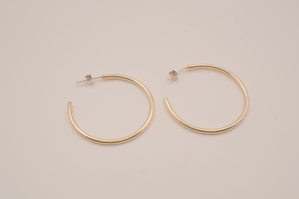 Sterling silver classic open hoop earrings