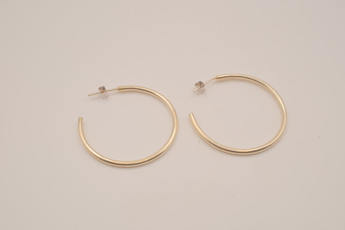 Sterling silver classic open hoop earrings