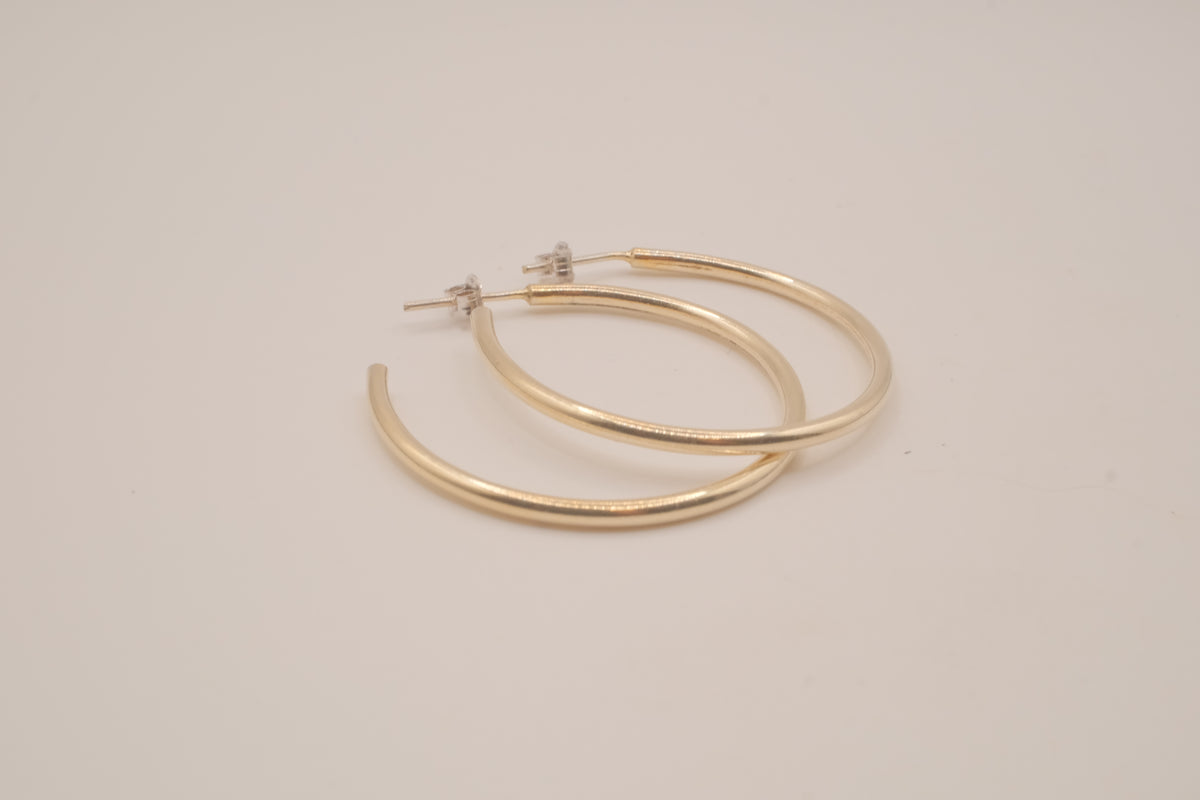 Sterling silver classic open hoop earrings