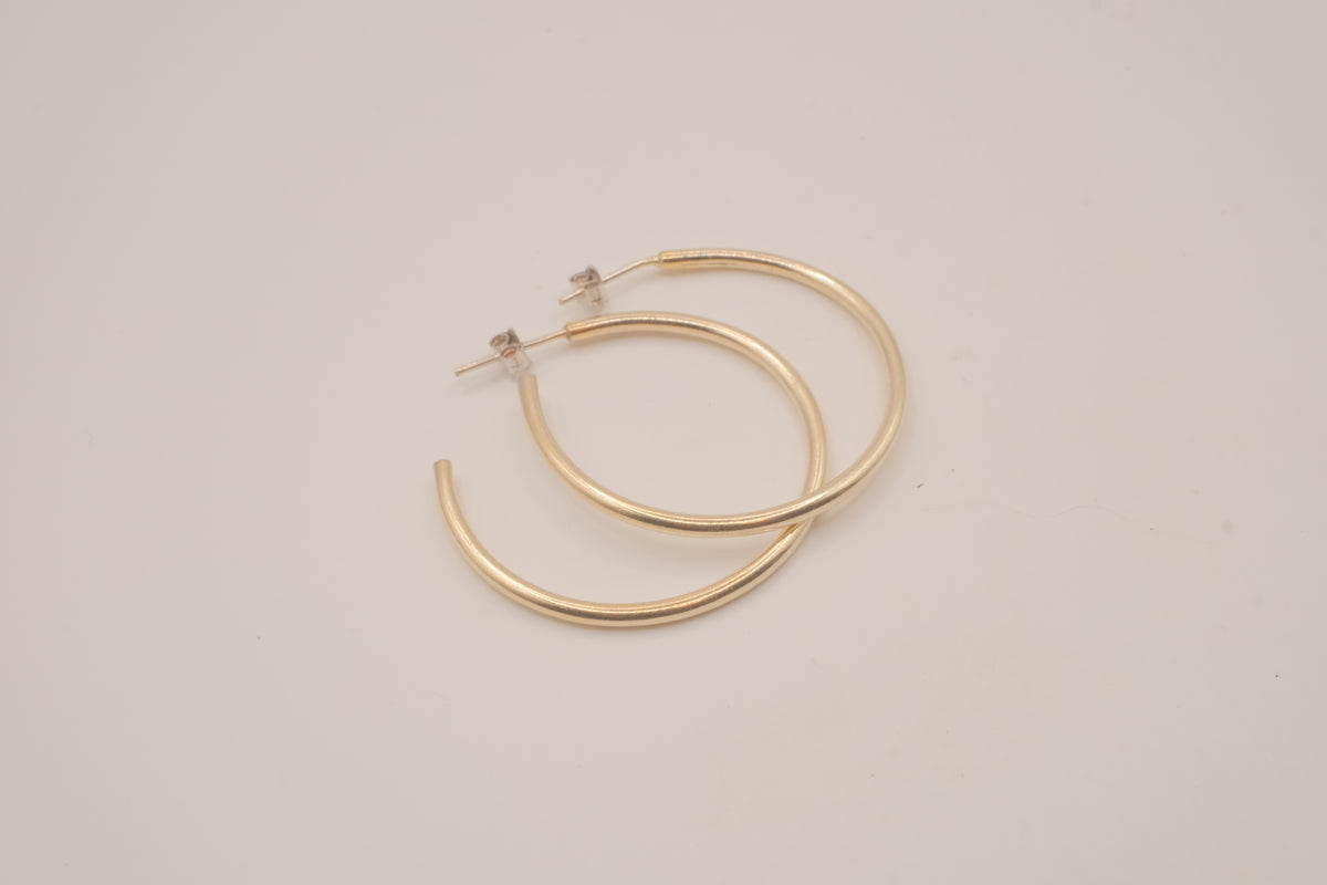 Sterling silver classic open hoop earrings